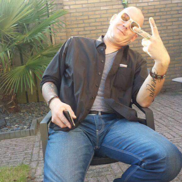 Ik Zoek Een GEILE DAME HIER In WAALWIJK Man Zoekt Man