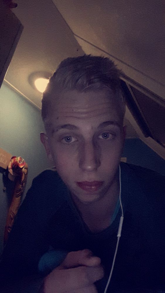 Leuke Meid Om Lekker Mee Te Sex Te Hebben En Dingen Uit Teprobere Studentes